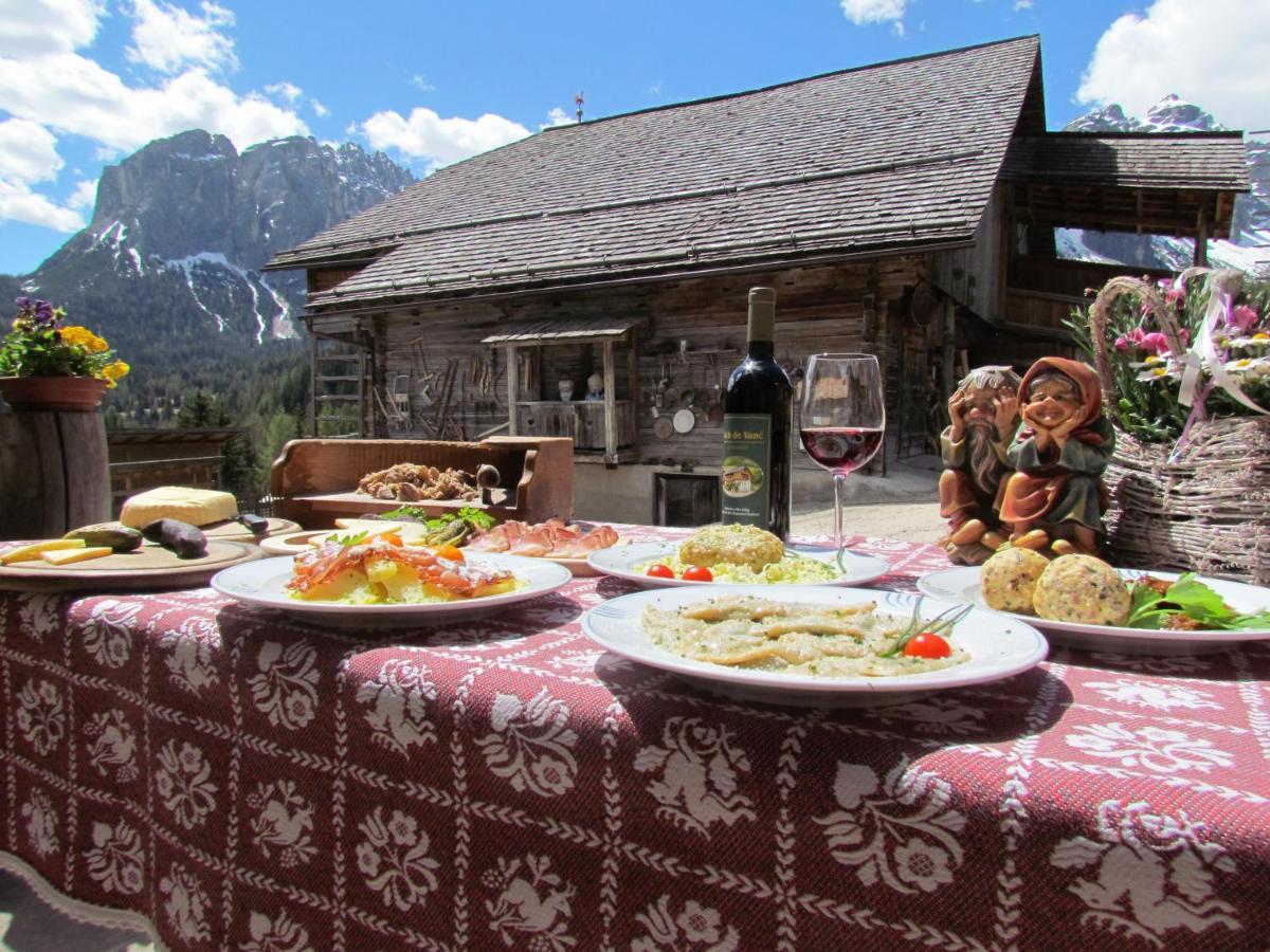 Agriturismo Luech De Vanc Sankt Martin im Turm Buitenkant foto