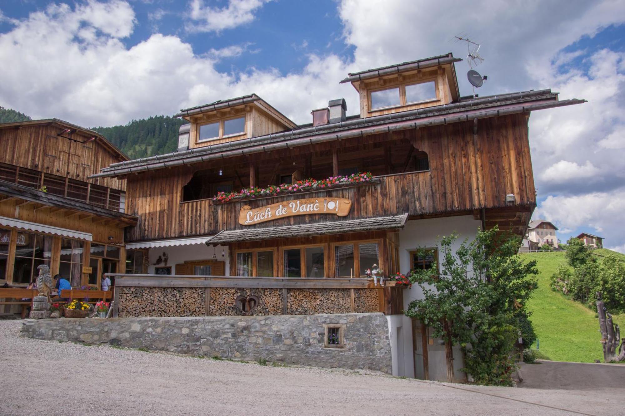 Agriturismo Luech De Vanc Sankt Martin im Turm Buitenkant foto